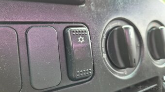 Odťahovka VW LT 46 2.5TDi-klíma-webasto-tempomat- - 15