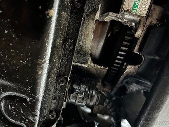 Rozpredam audi a6 c5 2,5 tdi 132kw - 15