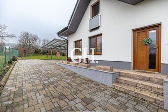 KOMPLEXNÝ 4-IZBOVÝ RD |  Ľudvikov Dvor | Moderne zariadený | - 15