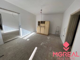 Rodinný dom v rekonštrukcii Blesovce - 15