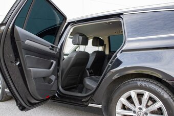 Volkswagen Passat Variant 2.0 TDI Highline DSG AJ NA SPLÁTKY - 15