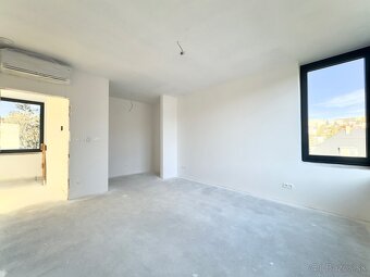Predaj 5 izbového bytu 166m2 Horský park, Staré Mesto - 15
