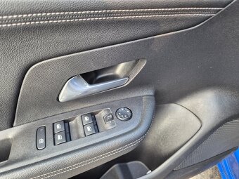 Opel Mokka-e SUV 100kw Automat GS Line LED - 15