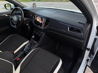 Volkswagen T-Roc 2.0 TSI 140kW Sport 4Motion DSG 137636km - 15
