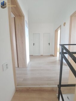 Exkluzívne na predaj 5 izbový rodinný dom - 15