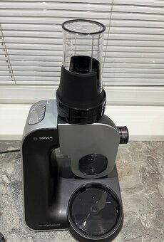 Bosch MUM59M55 1000W kuchynský robot - 15