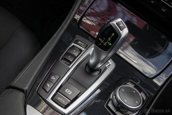 BMW Rad 5 Touring 525d xDrive AT - 15
