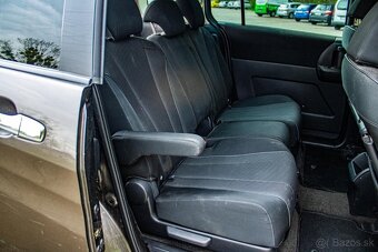 REZERVOVANE Mazda 5 1.8 MZR, 2014, 1. majitel, 7 miest - 15