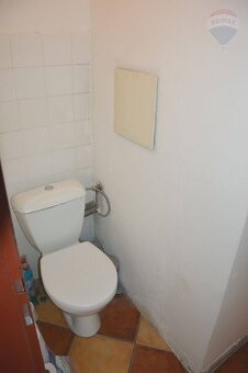 Predaj veľký 2,5 izbový byt Bratislava III - Nové Mesto - 15