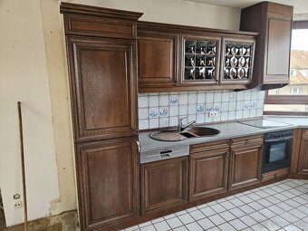 Masívna kuchynská linka z Nemecka so spotrebičmi - 15