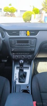 Skoda octavia combi DSG - 15