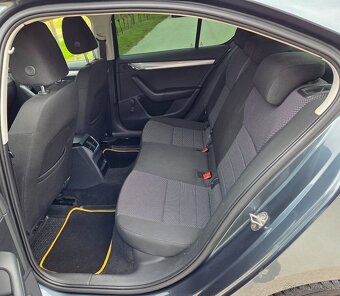 Škoda Octavia 1.6 TDI 77KW/105 koní R.V.04/2014 - 15