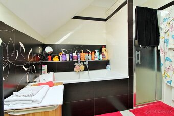 3 izbový apartmánový byt s terasou a s parkovaním, Bojnice - 15