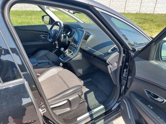 Renault Scenic TCe 140 "EDITION BOSE" - 15