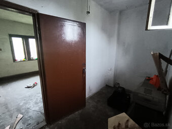 25 min. z Košíc 2-izbový rodinný dom v meste Gönc, Maďarsko - 15