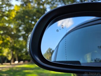 Hyundai KONA electric 150 Premium+ 64kWh tep.cerpadlom - 15