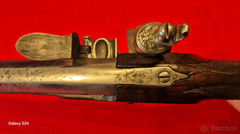 BAROKOVÁ KRESADLOVKA - 15