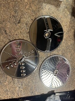 Kuchynský robot - 15