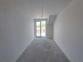 Novostavba priestranného 4-izbového rodinného domu, 123m2. - 15