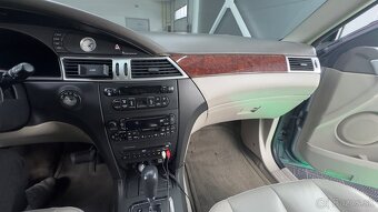 Chrysler Pacifica Touring. 3.6 - 15