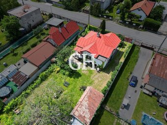 RODINNÝ DOM - PEREŠ - BYSTRICKÁ UL. - PRIESTRANNÝ A ŠIROKÝ P - 15