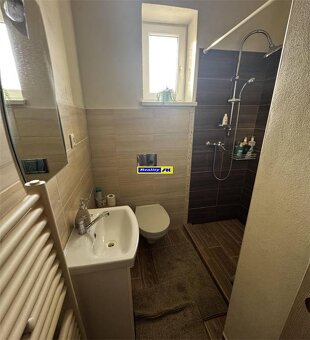 Rodinný dom na predaj Valča - 15