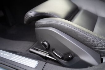 Volvo S90 B5 Ultimate Dark AWD - 15