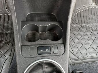 Predám Škoda Fabia 1,4i 16v, 63kw,rok výroby 10/2007,1.majit - 15