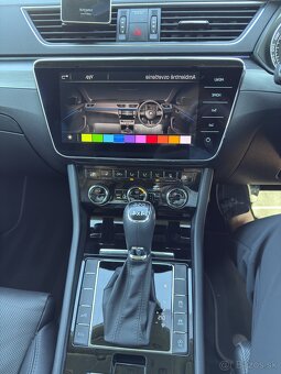 Škoda Superb 2.0TDI 4x4 Combi 190k/140kw Full - 15