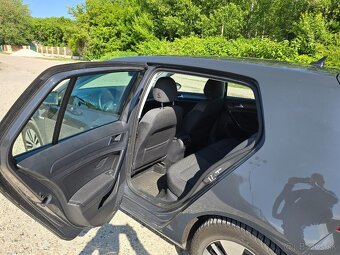 Volkswagen e golf - 15