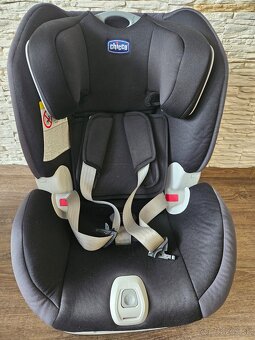 Autosedacka Chicco - 15