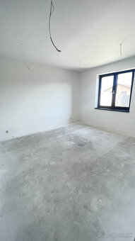 PREDÁM novovstavbu RD Čaňa v štádiu holodomu - 15