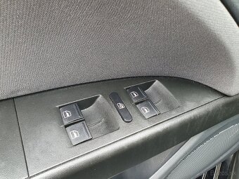 Seat Leon 1,6 - 75 KW, M5 Style - 15