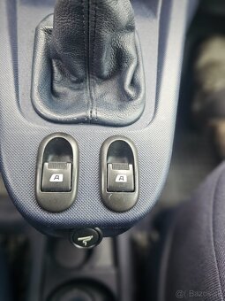 Peugeot 1007 1.4i benzin 54kw (Rv 2006 Stk-Ek 2026 - 15