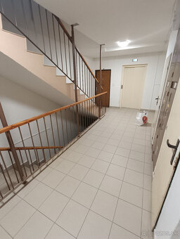 2 izbový byt, kumbál, Loggia, Jenisejská ul, Košice - 15