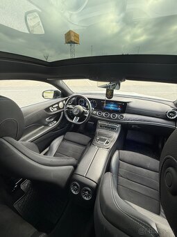 Mercedes benz E 300D coupe - 15
