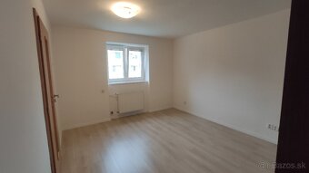Trojizbový byt na prenájom - 15