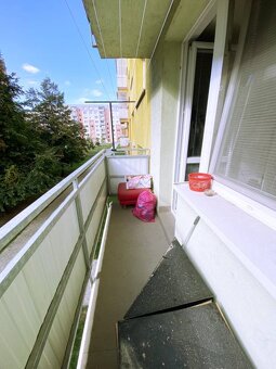 3,5 izbový byt 74m2 s balkónom, zariadený. Sereď - Námestie  - 15