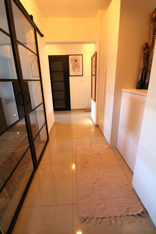 PRENÁJOM 3 IZBOVÉHO LUXUSNÉHO BYTU BULVÁR - 15