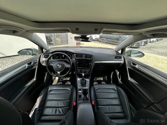 Volkswagen Golf Variant - 15