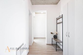 ALL INCLUSIVE I NOVÉ 2- IZBOVÉ BYTY NA PRENÁJOM V 4 BYTOVKE  - 15
