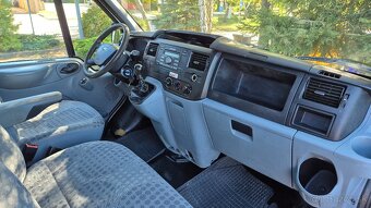 Ford Transit 6-miestny rv. 2012 - 15