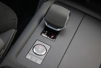 Land Rover Discovery 3.0 I6 D250 MHEV R-Dynamic 183kW,7/2022 - 15