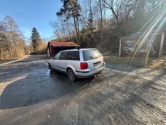Volkswagen Passat 1.9 tdi 81kw afn Rozpredam na náhradné die - 15