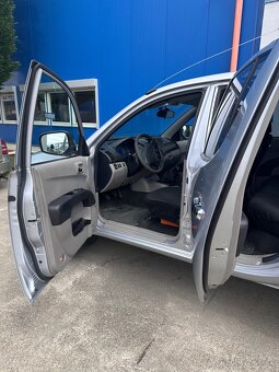 Mitsubishi L200 - 15
