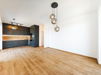 Moderný 2-izbový byt s veľkou terasou, Novostavba-Panoráma - 15