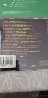 ORIGINALNE HUDOBNE CD - 15