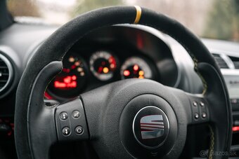 Seat Leon CUPRA 2.0 TFSI 177kW, stock motor, custom výfuk - 15