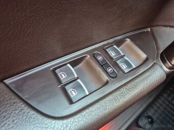Volkswagen Touareg II 3.0 TDI V6 - 15