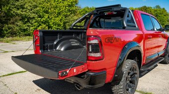 DODGE RAM 1500 5,7 HEMI 2022 GT 14 000 km - 15